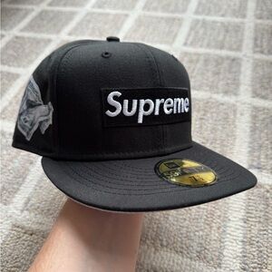 Supreme box logo New Era 59FIFTY fitted hat size 7 1/2 black